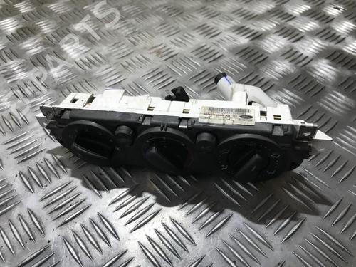 Used Climate control Climate control FORD FOCUS II (DA_, HCP, DP) 2.0 TDCi (136 hp) 35669914 35669914
