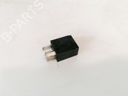other-ford-focus-i-daw-dbw-1998-1999-2000-2001-2002-2003-2004-2005-2006-2007-2008-2009-33087026 main image