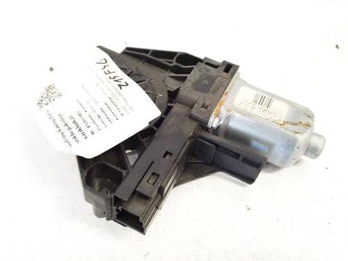 Used Right rear window motor Right rear window motor 37063648 37063648