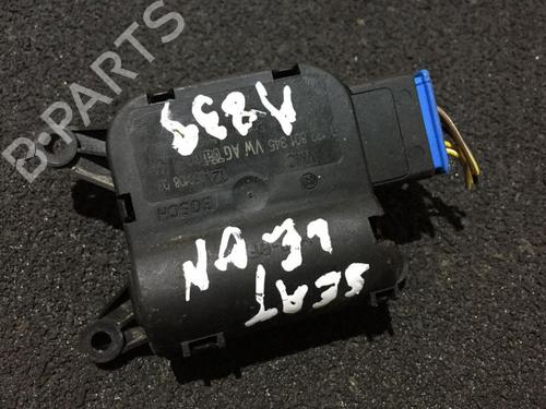 Used Electronic module Electronic module SEAT LEON (1P1) 2.0 TDI (140 hp) 33483669 33483669