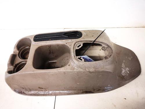 Porte-gobelet/Objets Porte-gobelet/Objets CHRYSLER VOYAGER IV (RG, RS) 2.5 CRD (141 hp) 35543372 35543372