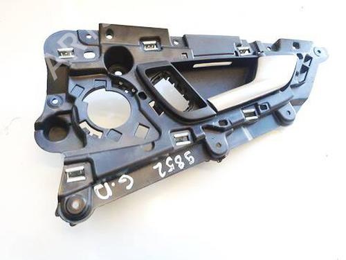 Used Rear right interior door handle Rear right interior door handle 35061570 35061570