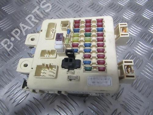 fuse-box-hyundai-elantra-iii-xd-2000-2001-2002-2003-2004-2005-2006-33493935 main image