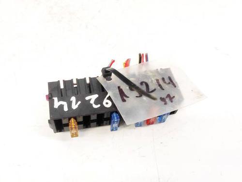 Used Fuse box AUDI A6 C6 (4F2) 2.7 TDI (163 hp) 32957457