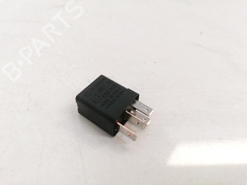 electronic-sensor-opel-zafira-a-mpv-t98-1999-2000-2001-2002-2003-2004-2005-2006-33089863 main image