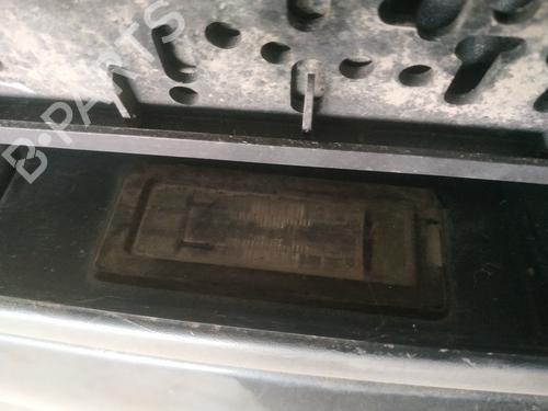 licence-plate-light-renault-scenic-ii-jm01_-2003-2004-2005-2006-2007-2008-2009-2010-35414381 main image
