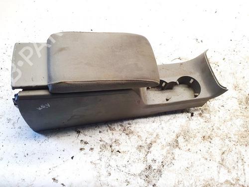 Used Armrest / Center console Armrest / Center console VW PASSAT B5.5 (3B3) 1.8 T 20V (150 hp) 35479910 35479910