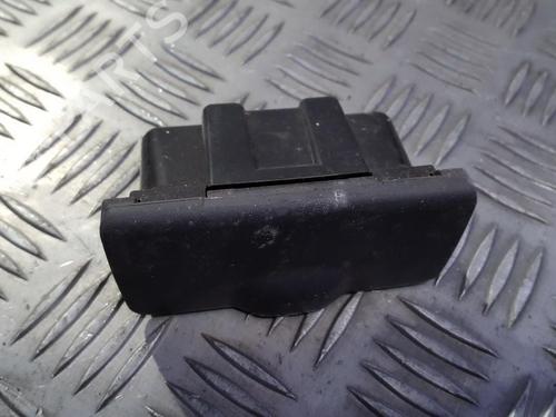 Used Ashtray Ashtray MAZDA PREMACY (CP) 1.9 (CP8W) (100 hp) 35671610 35671610