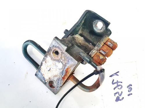 hingedoor-check-strap-audi-a6-c5-4b2-4b4-1997-1998-1999-2000-2001-2002-2003-2004-2005-32893627 main image