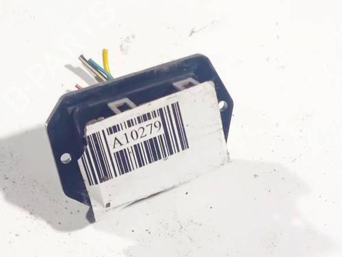 Used Heater resistor Heater resistor SUZUKI SWIFT III (MZ, EZ) 1.3 (RS413, ZC11S) (92 hp) 35034854 35034854