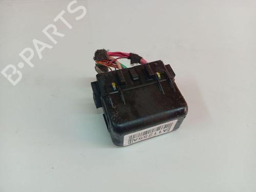 Used Fuse box Fuse box RENAULT LAGUNA III (BT0/1) 1.5 dCi (BT00, BT0A, BT0T, BT1J) (110 hp) 33918303 33918303