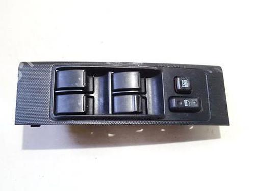 Used Switch Switch TOYOTA COROLLA Verso (ZER_, ZZE12_, R1_) 2.2 D-4D (AUR10_, AUR10R) (136 hp) 33508507 33508507