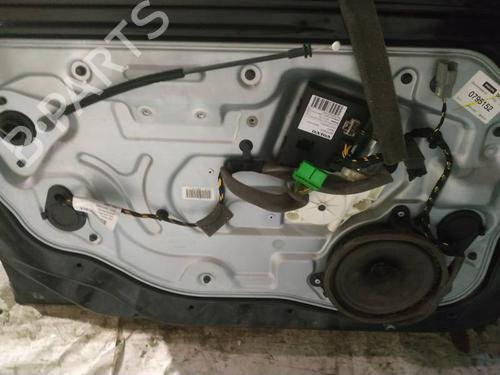 Used Front left window mechanism Front left window mechanism VOLVO V50 (545) 1.8 (125 hp) 35320167 35320167
