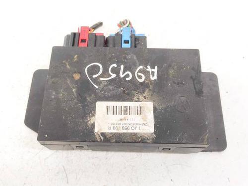 Used Electronic module Electronic module VW PASSAT B5 Variant (3B5) 1.9 TDI (90 hp) 35239150 35239150
