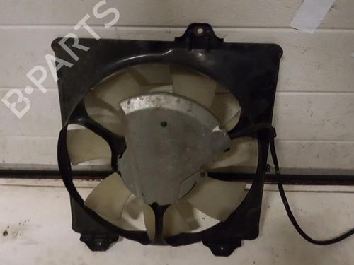 fan-toyota-rav-4-ii-_a2_-2000-2001-2002-2003-2004-2005-35656617 main image