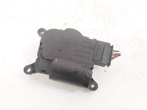 Used Electronic module Electronic module TOYOTA YARIS (_P1_) 1.0 (SCP10_, SCP10R) (68 hp) 32950173 32950173