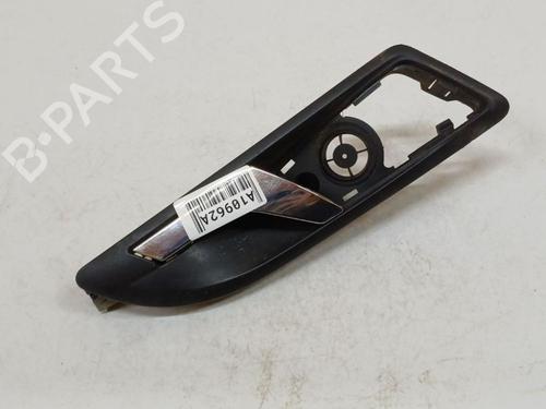 Used Front right interior door handle Front right interior door handle 34794976 34794976