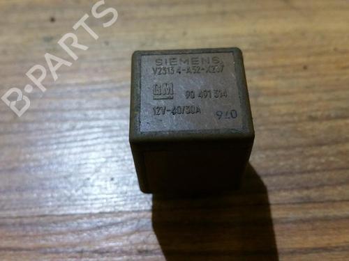 Used Electronic sensor Electronic sensor OPEL ZAFIRA A MPV (T98) 1.6 CNG (F75) (97 hp) 33519673 33519673