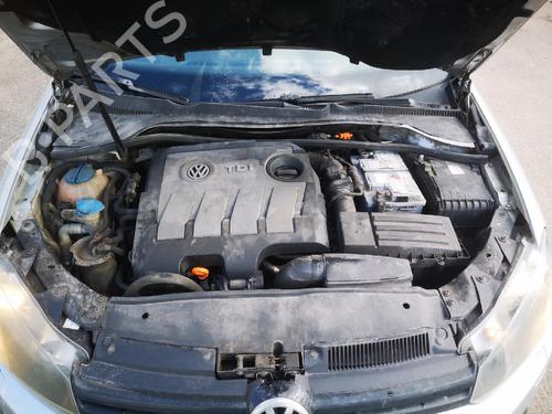 Fuse box VW GOLF VI (5K1) 1.6 TDI | BP32572002E1