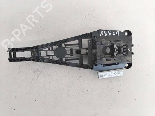 front-right-exterior-door-handle-opel-insignia-a-saloon-g09-2008-2009-2010-2011-2012-2013-2014-2015-2016-2017-35285692 main image