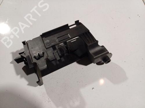Fuse box VW GOLF PLUS V (5M1, 521) 1.9 TDI | BP32570380E1  - Image 8