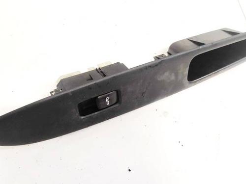 Used Switch Switch TOYOTA AVENSIS VERSO (_M2_) 2.0 D (CLM20_, CLM20R) (116 hp) 32939432 32939432