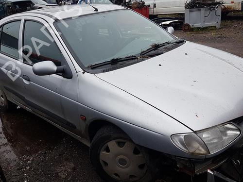 Used Parts RENAULT MEGANE I (BA0/1_)  1.6 i (BA0L)  4526960