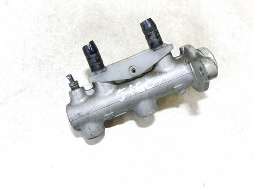 Used Brake master cylinder Brake master cylinder 35857864 35857864