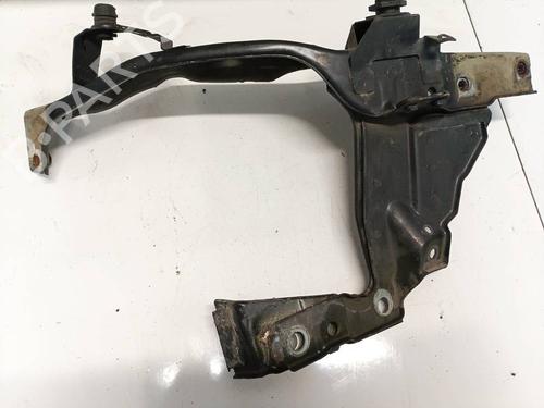 Højre forlygtestøtte) Højre forlygtestøtte) OPEL ZAFIRA / ZAFIRA FAMILY B (A05) 1.9 CDTI (M75) (120 hp) 34971968 34971968