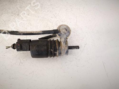 washer-pump-audi-a6-c5-4b2-4b4-1997-1998-1999-2000-2001-2002-2003-2004-2005-36771152 main image