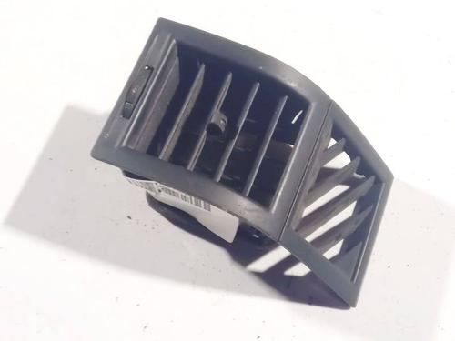 Used Air vent CHRYSLER 300C (LX, LE) 2.7 (193 hp) 32621679