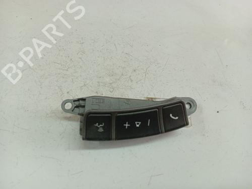 Used Steering wheel controls Steering wheel controls 39604555 39604555
