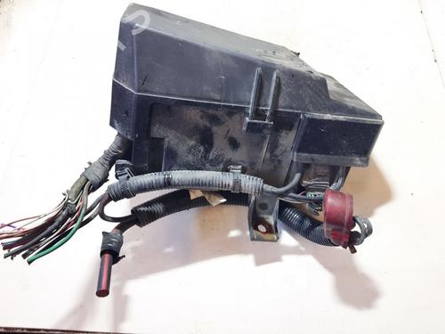 Used Fuse box Fuse box MAZDA 6 Hatchback (GG) 2.0 DI (GG14) (136 hp) 33522913 33522913