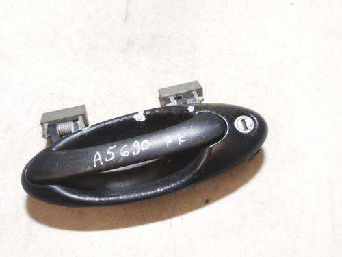 Used Front left exterior door handle Front left exterior door handle 35878205 35878205