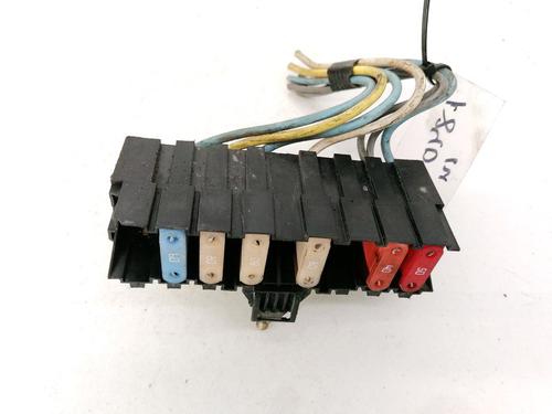 fuse-box-peugeot-407-6d_-2004-2005-2006-2007-2008-2009-2010-2011-32915978 main image