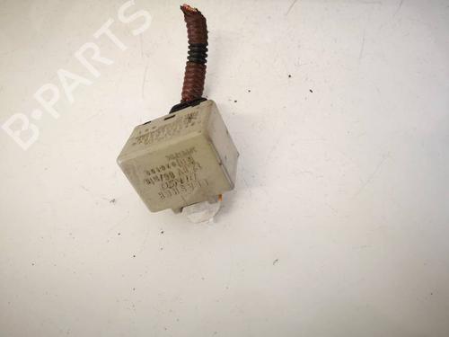 Used Electronic sensor Electronic sensor TOYOTA COROLLA Verso (ZER_, ZZE12_, R1_) 2.0 D-4D (CUR10_, CUR10R) (116 hp) 33097996 33097996