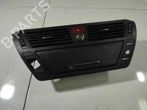 Used Air vent Air vent CITROËN C4 Grand Picasso I (UA_) 1.6 HDi (109 hp) 32972089 32972089