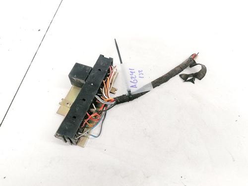 Used Fuse box Fuse box CHRYSLER VOYAGER IV (RG, RS) 3.3 (174 hp) 33086927 33086927