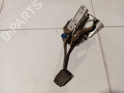 Used Pedal Pedal LEXUS IS II (_E2_) 220d (ALE20) (177 hp) 34916909 34916909