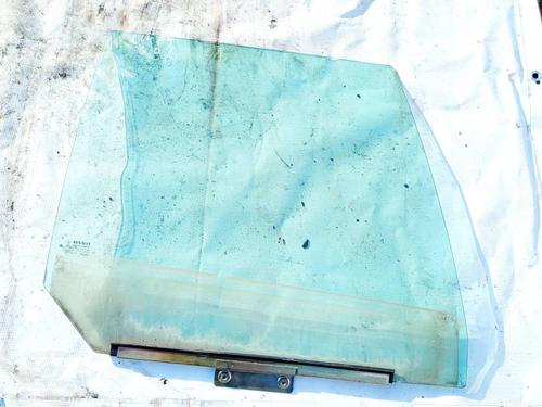 Used Rear right door window Rear right door window RENAULT MEGANE I (BA0/1_) 1.6 16V (BA04, BA0B, BA11, BA1J, BA16, BA19, BA1K, BA1V,... (107 hp) 40275520 40275520
