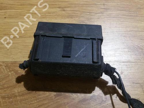 Used Fuse box Fuse box OPEL VECTRA B (J96) 1.8 i 16V (F19) (116 hp) 33481349 33481349