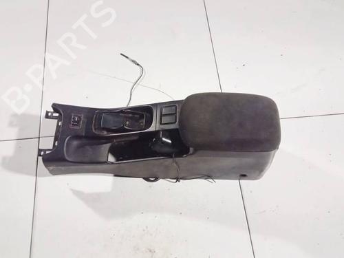 Used Armrest / Center console Armrest / Center console NISSAN PRIMERA Hatchback (P12) 2.2 Di (126 hp) 35063663 35063663