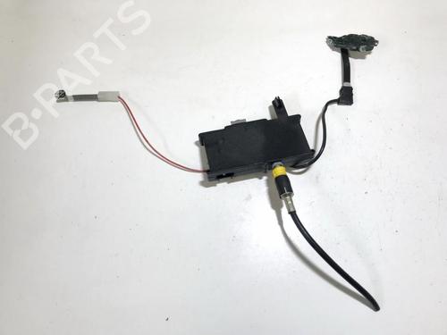 electronic-module-peugeot-607-9d-9u-2000-35714762 main image