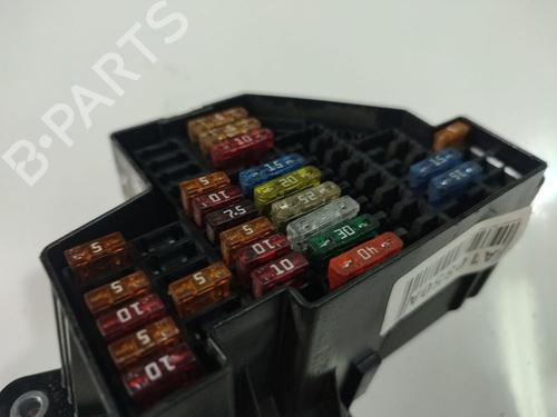 Fuse box VW GOLF V (1K1) 2.0 TDI 16V | BP32554088E1