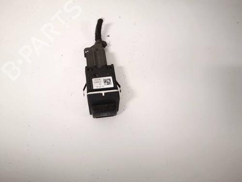 Used Switch Switch NISSAN ALMERA II Hatchback (N16) 1.6 (113 hp) 34847809 34847809