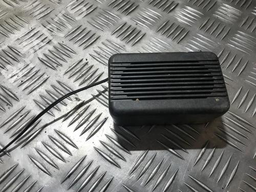 Used Speaker Speaker SAAB 900 I Combi Coupe 2.0 i (115 hp) 33491504 33491504