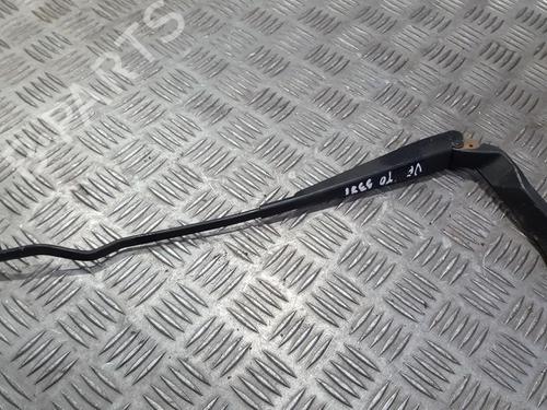 Used Front windshield wiper arm Front windshield wiper arm VW VENTO (1H2) 1.9 TD (75 hp) 33486312 33486312