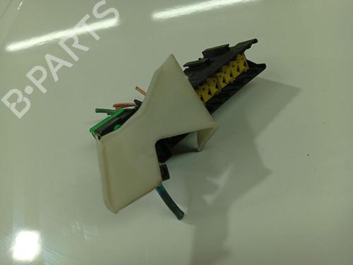 Fuse box PEUGEOT 407 (6D_) 2.0 (6DRFNB, 6DRFNE) | BP32536801E1 - Image 4