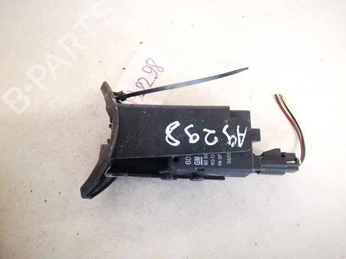 Used Fuel door actuator Fuel door actuator OPEL ZAFIRA A MPV (T98) 2.0 DI 16V (F75) (82 hp) 35246599 35246599