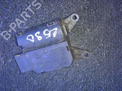 electronic-module-audi-a4-b6-8e2-2000-2001-2002-2003-2004-2005-33531420 main image